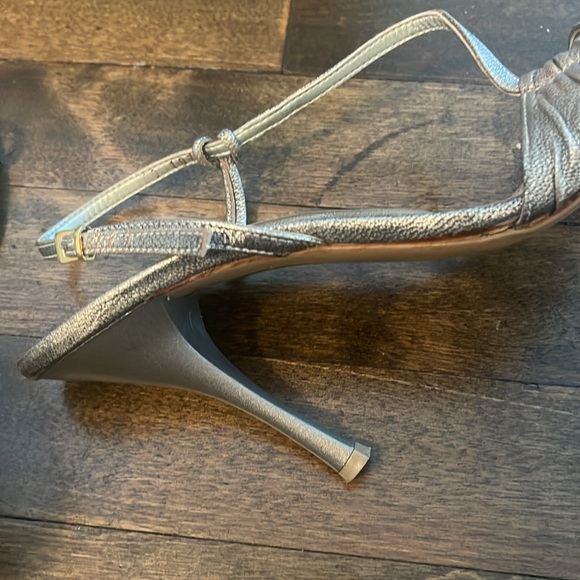 Sandals - Picture 2 of 6